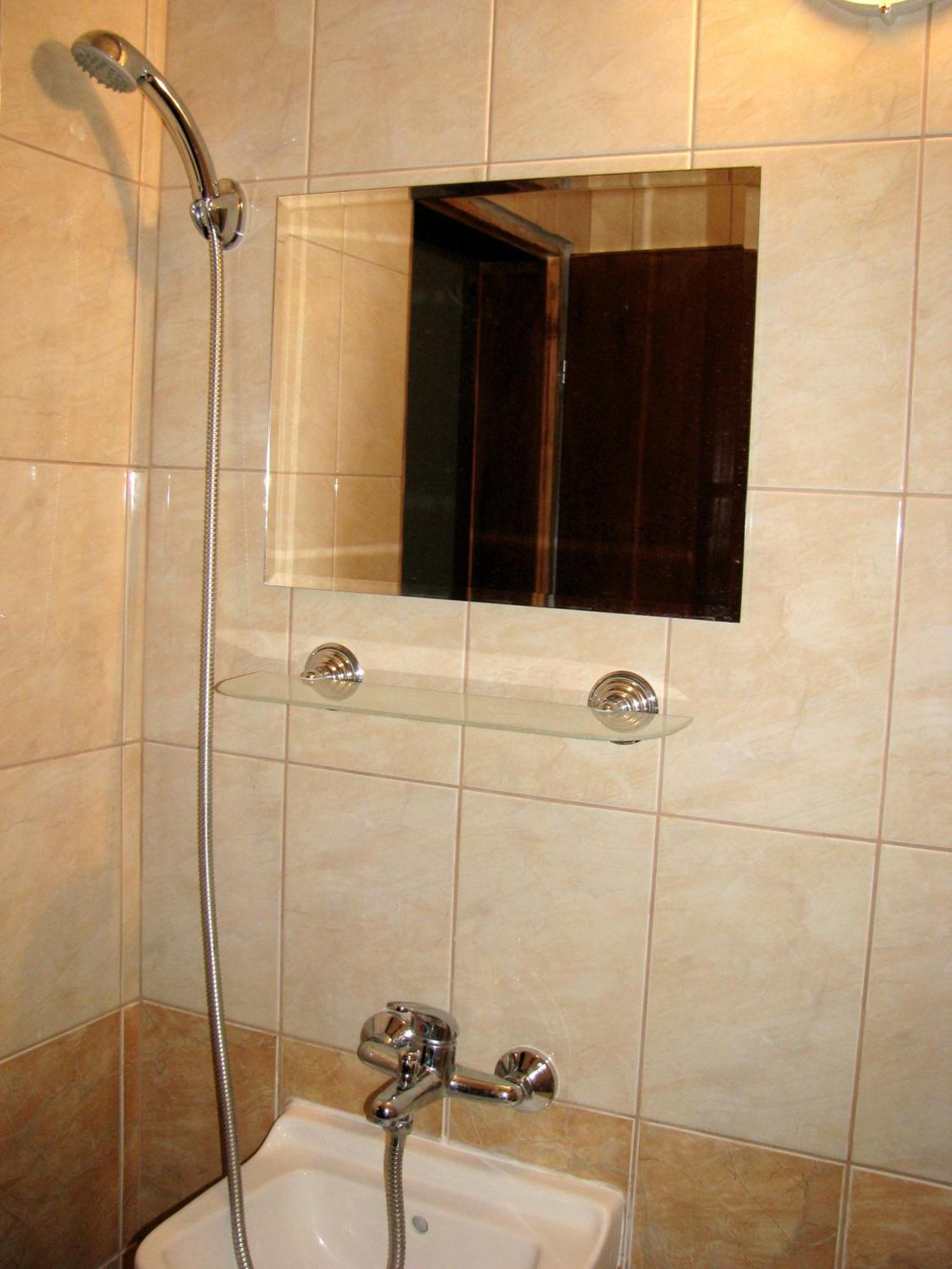 Guest House Familia Samovodene Ngoại thất bức ảnh