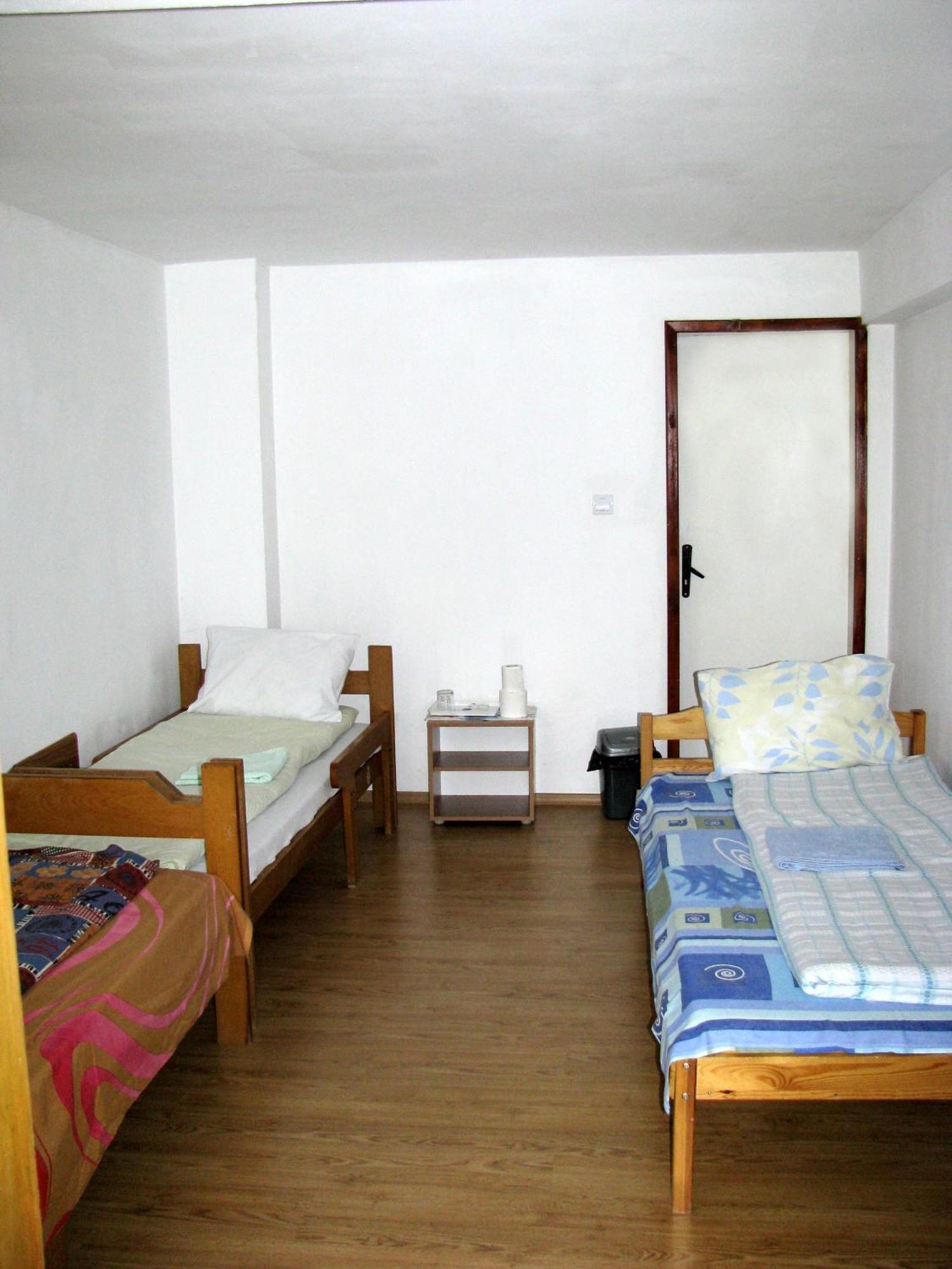 Guest House Familia Samovodene Ngoại thất bức ảnh