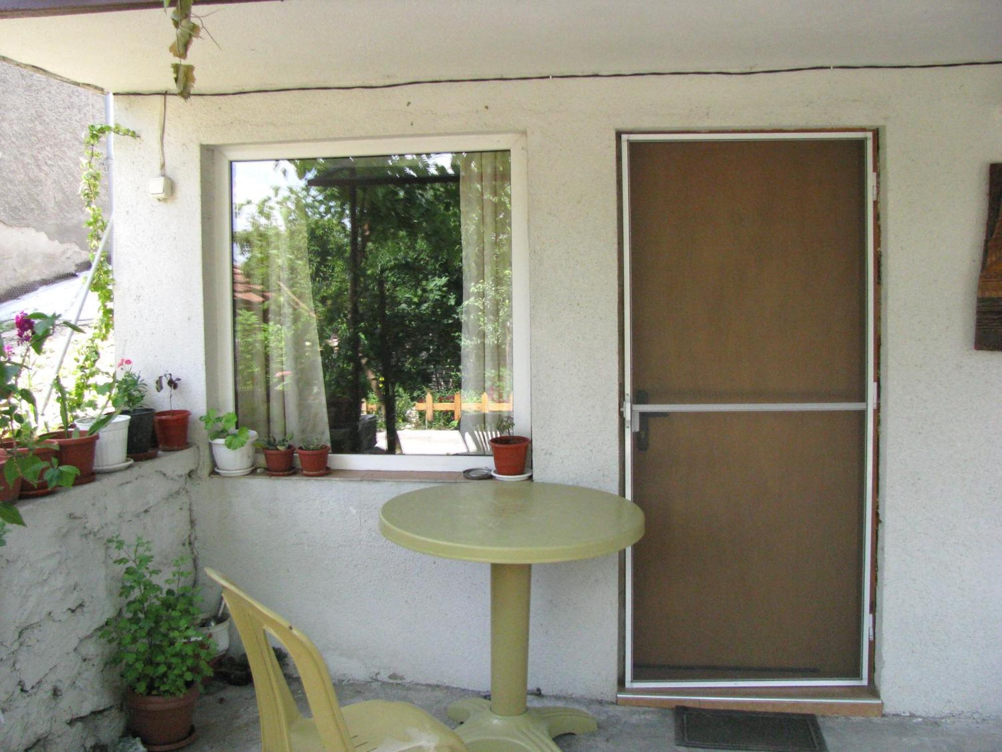 Guest House Familia Samovodene Ngoại thất bức ảnh